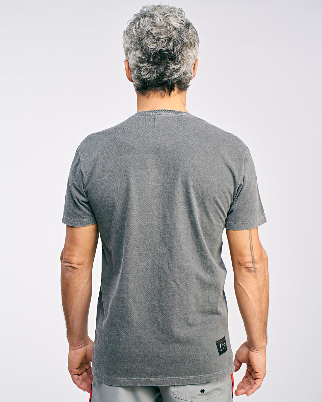 Camiseta Manoa - Chumbo