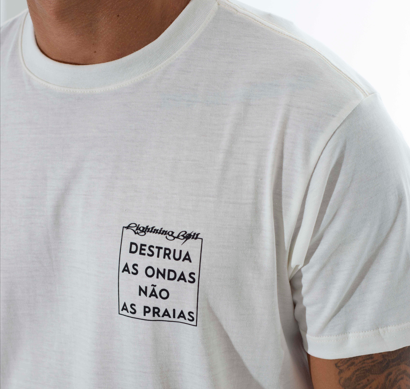 CAMISETA DESTRUA AS ONDAS
