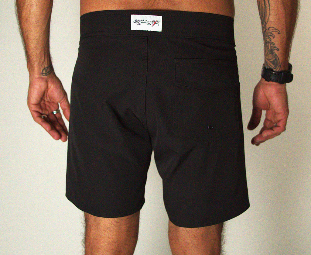 Bermuda de Surf 15" Classic - Preta