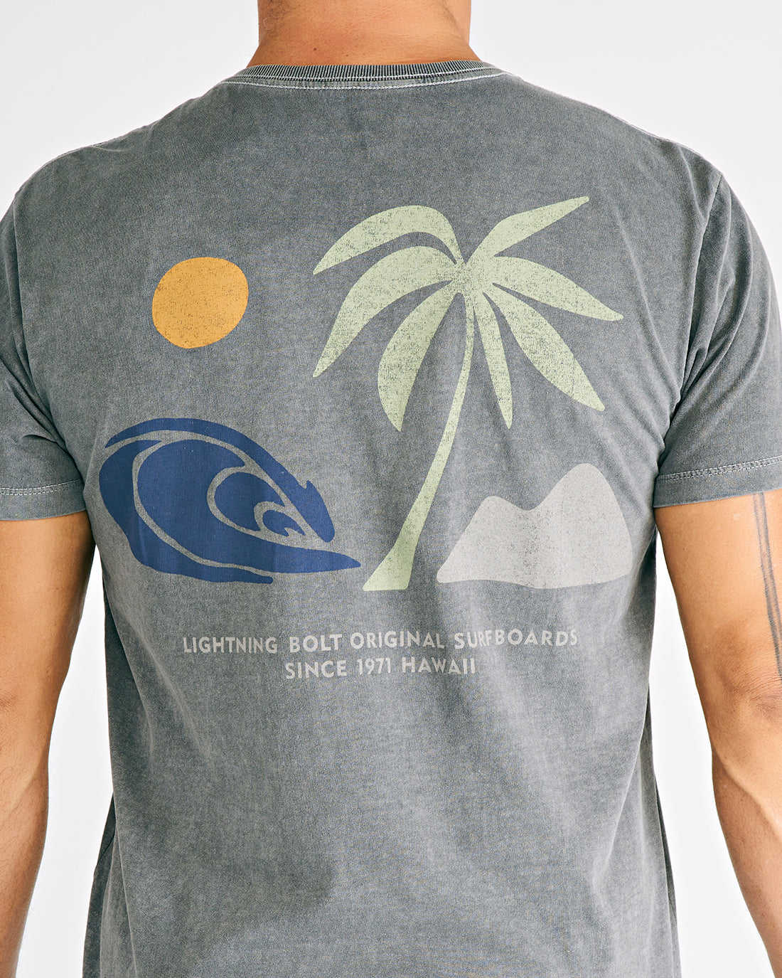 CAMISETA MOUNTAIN LIGHTNING BOLT