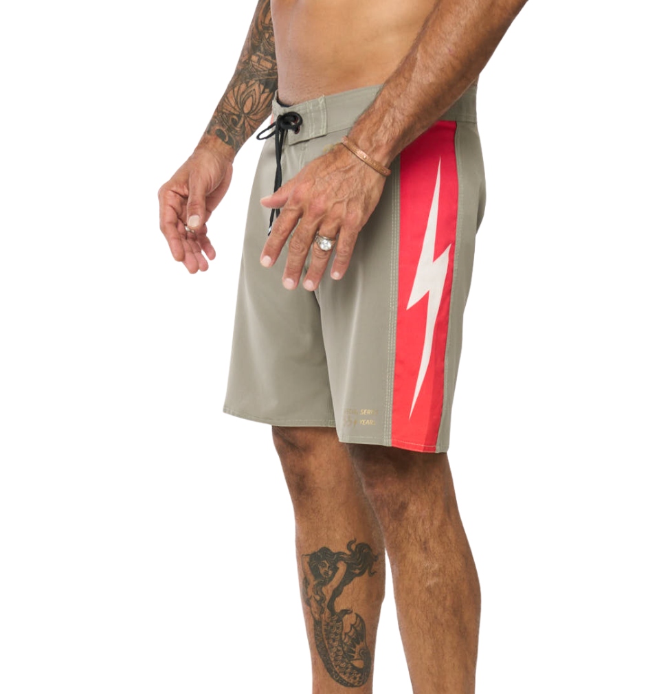 Bermuda de surf 17" Old Days 55 anos - Verde