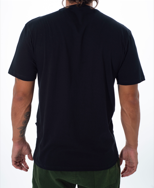CAMISETA COM BOLSO VINTAGE POCKET