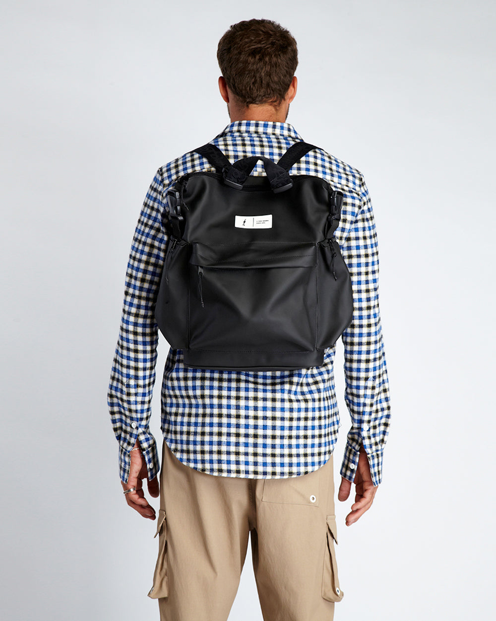 MOCHILA PUFF PRETA