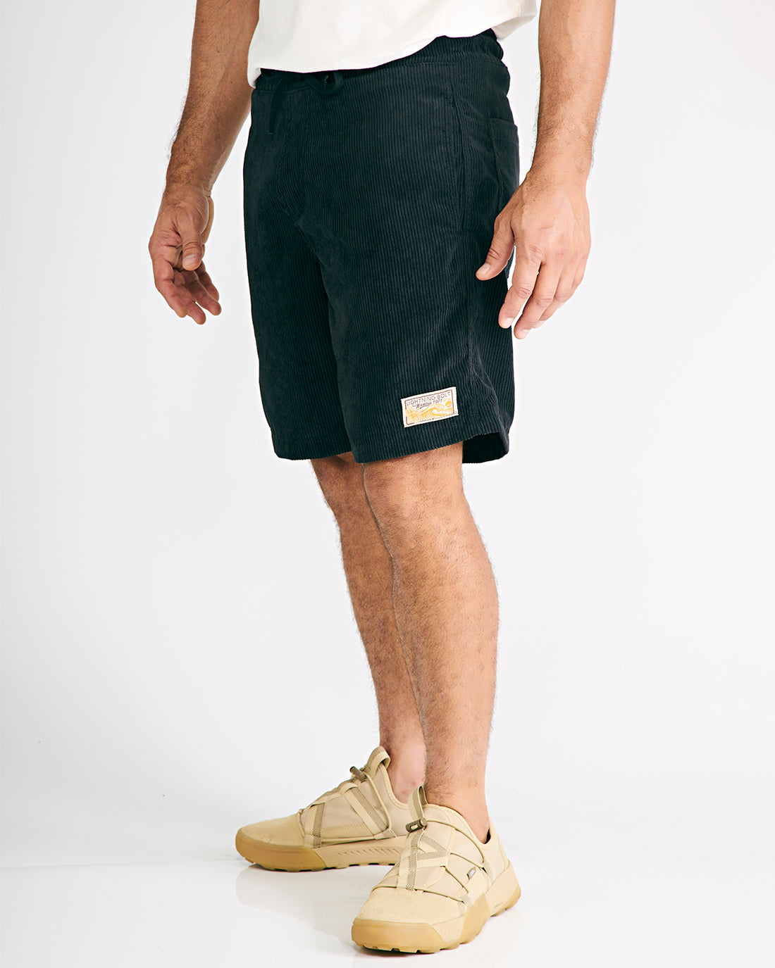 Bermuda de Passeio Cotelê Maresias - Preto