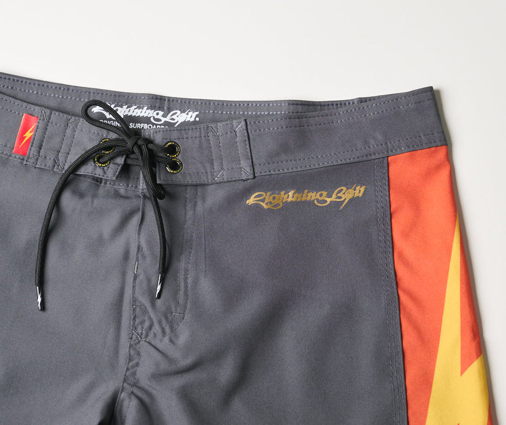 Bermuda de surf 17" Old Days 55 anos - Chumbo
